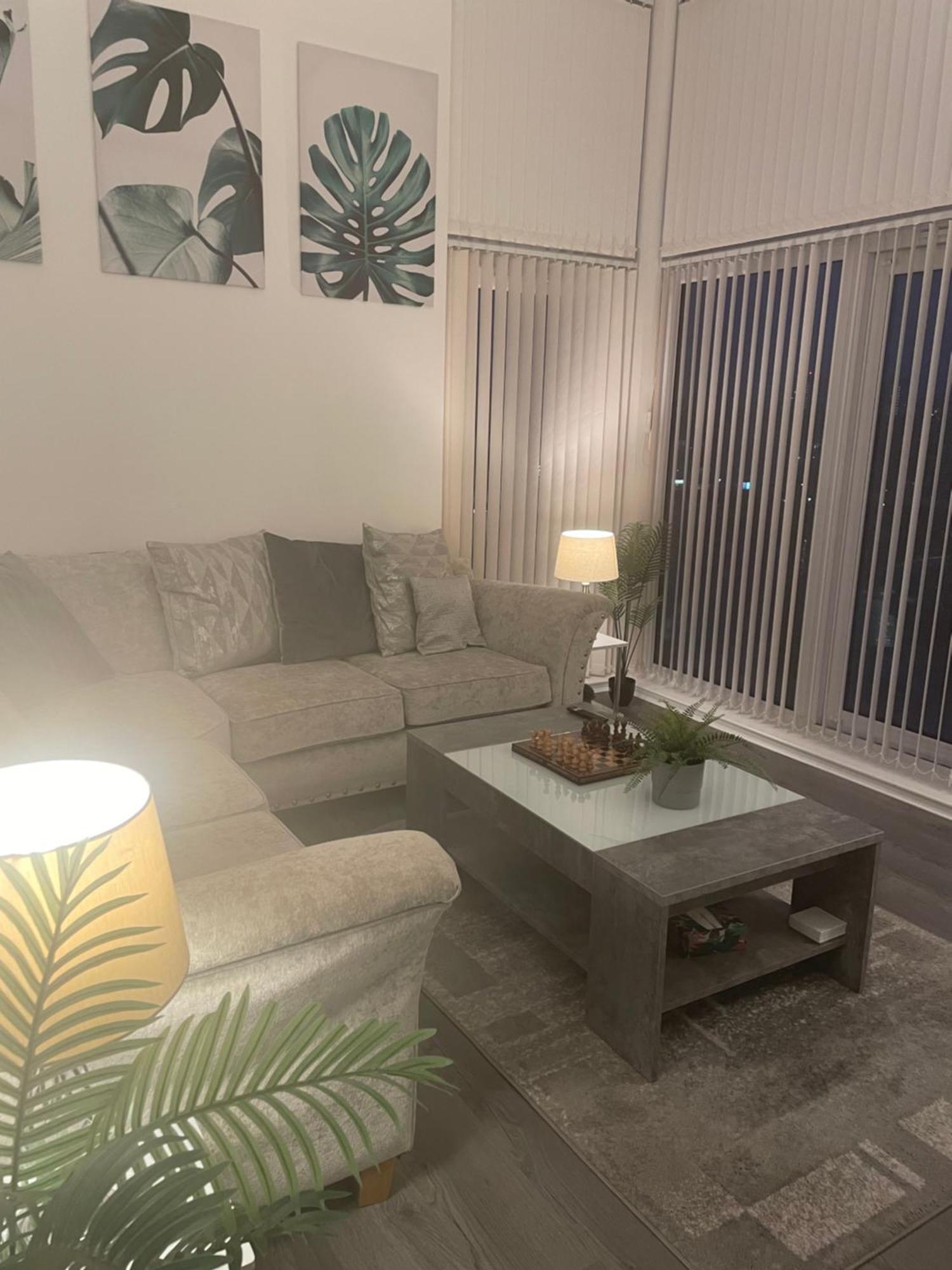 The Paisley Penthouse - Abbey View 아파트 외부 사진
